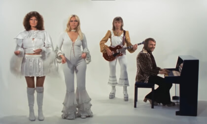 ABBA - Mamma Mia (Official Music Video)_4K_55_5_RIGHT_ONLY_auto_v1.8.3_LRF_Full_SBS
