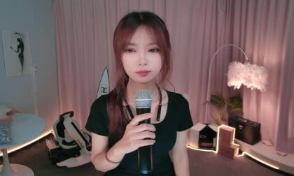 Discover RuiRui Channel. Immersive VR Experience on DeoVR