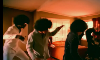 Fatboy Slim - Rockafeller Skank [Official Video]_4K_55_5_RIGHT_ONLY_auto_v1.8.3_LRF_Full_SBS