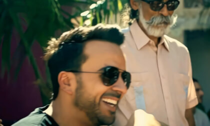 Luis Fonsi - Despacito (Official 8K Video) ft. Daddy Yankee_4K_55_5_RIGHT_ONLY_auto_v1.8.3_LRF_Full_SBS