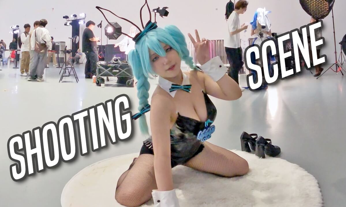 Hatsune Miku Bunny Girl Shooting Scene