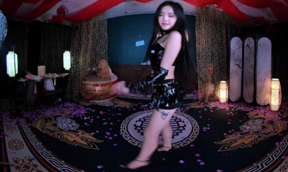 狸妖妖liyaoyao 20251009001 桃花旗袍 3D VR 180 8K