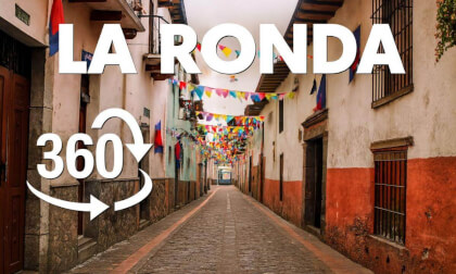 🔥 ¡Descubre La Calle Más Encantadora de Quito en 360°! | La Ronda, Centro Histórico de Ecuador VR