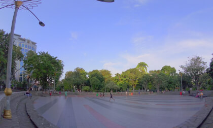 8K VR 180 Indonesia Surabaya Hall Utama Taman Bungkul