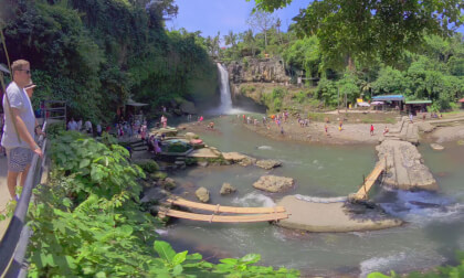 8K VR 180 Bali Tegenungan Waterfall