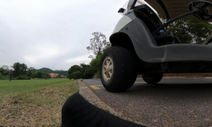 GS010347golfhit