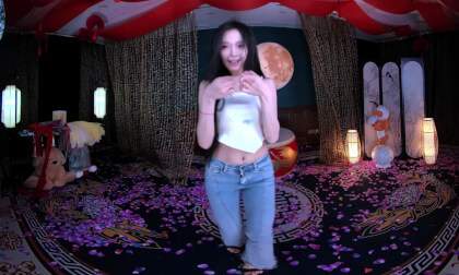 狸妖妖liyaoyao 20251025001 性感小野猫 3D VR 180 8K