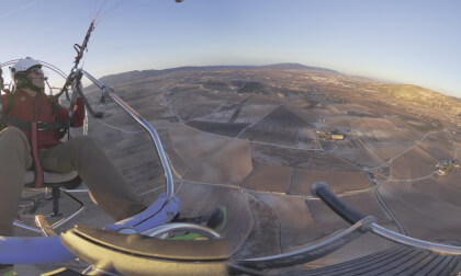 Vuelo en Paramotor 360° al Atardecer en Pinoso | Experiencia Inmersiva