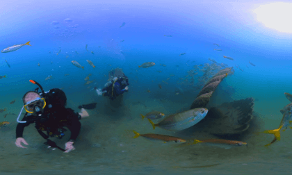 Saudi Arabia Half Moon Bay with Emma and Andy 10 October 2025