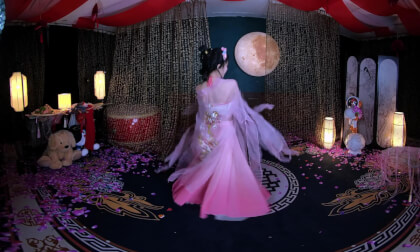 狸妖妖liyaoyao 20251105001 红马 3D VR 180 8K