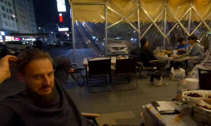 DeoVR Team & Ayden: Street Barbecue and Shenzhen Vibe