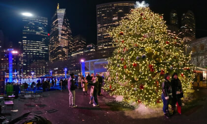GoPro VR180 Mod Sample Footage | Bryant Park Winter Village at Night