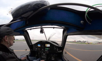 Velis Electro from Barcelona Flight School Take-Off and fly by passes