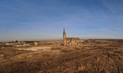 Manheimer Kirche zum Kohlebagger im Tagebau Hambach