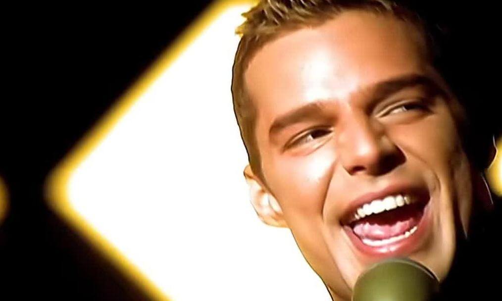 Ricky Martin - Livin' La Vida Loca (Official Video)_Full-HD_55_5_RIGHT_ONLY_auto_v1.8.6_LRF_Full_SBS