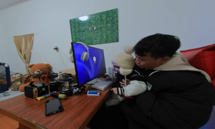 t10 phai--stitched