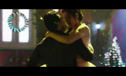 Dilwale Sneak preview of the love story Kajol, Shah Rukh Khan, Kriti Sanon, Varun Dhawan (1080 X 1920)_55_5_RIGHT_ONLY_auto_v1.8.3_LRF_Full_SBS