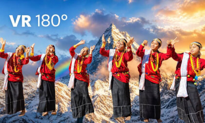 3D VR 180° 6 Girls Stop the Street With This Traditional Nepal Dance! You Don’t See This Every Day!