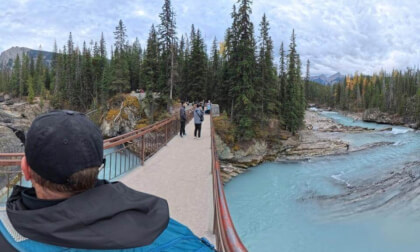 Natural Bridge in Yoho National Park 7