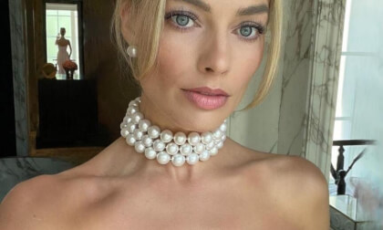 Margot Robbie , Converted with photo2vr.app NEO engine