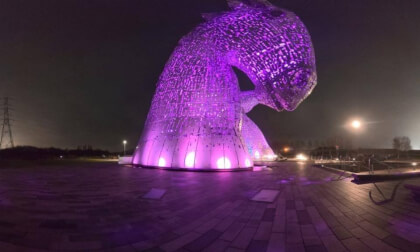 Off To The Side(Eye) - The Kelpies (360° View)