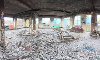 Empty Office Floor - Abandoned Factory (360° View)