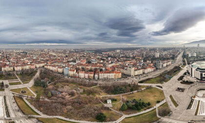 DB Travel Club 📸 – Have a Look 360 🎥 NDK + Central Park in Sofia 🇧🇬
