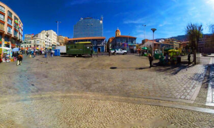 Plaza alonso de Mendoza, ciudad de La Paz Bolivia