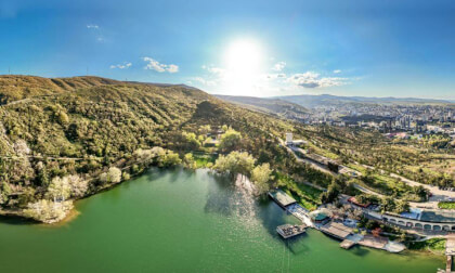 DB Travel Club 📸 – Have a Look 360 🎥 Turtle Lake Tbilisi Georgia 🇬🇪