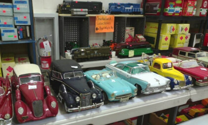More Car Replicas at the Greenberg’s Train and Toy Show