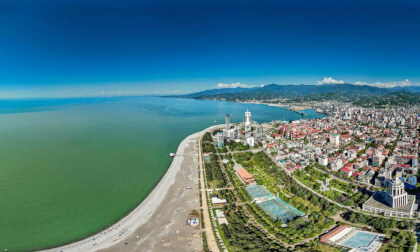 DB Travel Club 📸 – Have a Look 360 🎥Azure Tower, the tallest rooftop in the city. Batumi Bay Georgia 🇬🇪