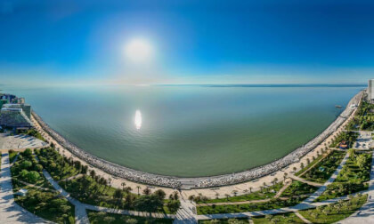 DB Travel Club 📸 – Have a Look 360 🎥Lech and Maria Kaczynski Park, Batumi Bay Georgia 🇬🇪
