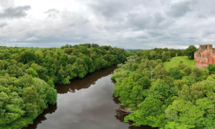Above The Water - Bothwell Castle (360° View)