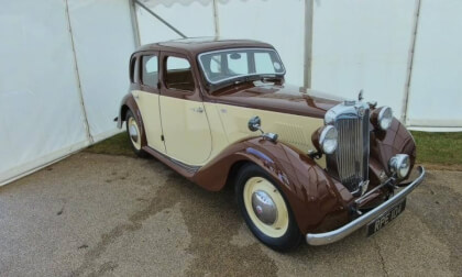 Buxton Classic Car Show - Excellent Car.