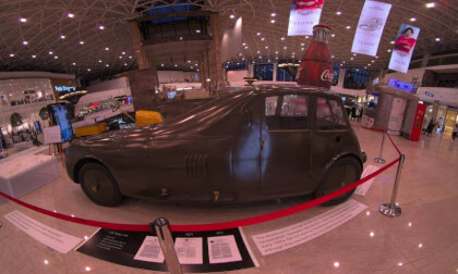First aerodynamic car with wheels inside the body of the car by Aurel Persu - 1922 VR Photo First aerodynamic car with wheels inside the body of the car by Aurel Persu - 1922 VR
