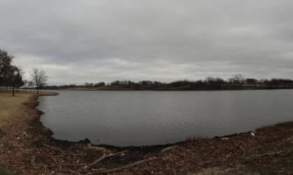 Lake Shawnee - Topeka, KS (H_F102_S019)