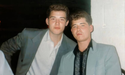 3D photograph of a young Paul & Steven Glenn in the 1980s