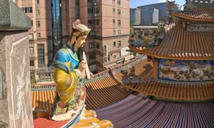 Ciyou Temple - Sanqing Daozu hall- Terracotta Warriors