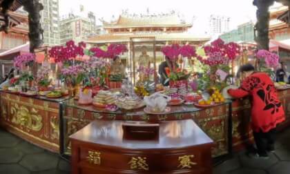 Longshan Temple-Sakyamuni Buddha