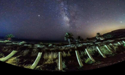 playa de percheles con via lactea vr180