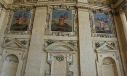 Prague-Senat Palace