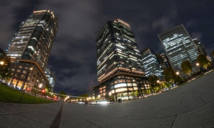 Building at Tokyo Station (VR180)