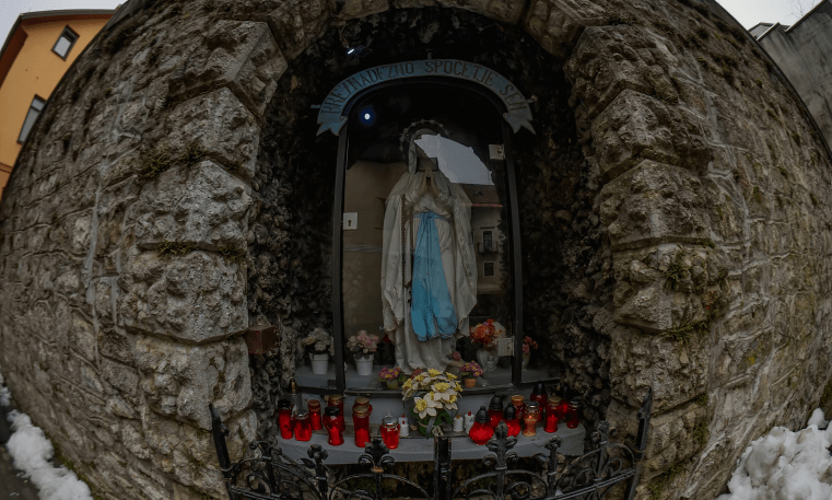 Photo Canon R5C denoised Photo Canon R5C denoised