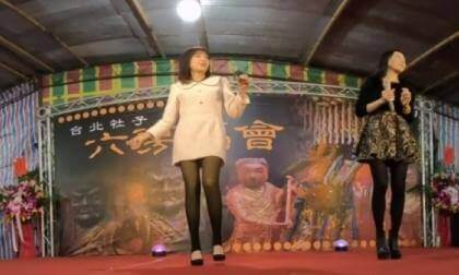 Beautiful Woman Singing in Black Stockings, Part2@6th MaZu,2023,12,17.mp4_20250716_093640.410