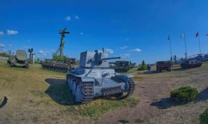 Soviet War Machines: open-air museum (1) VR Photo Soviet War Machines: open-air museum (1) VR