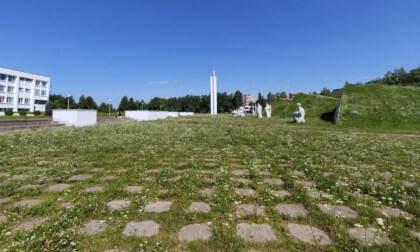 Mounds and monuments in the Park named after the 50th anniversary of the Komsomol