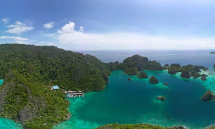 Indonesia - Raja Ampat (2/4) VR Photo Indonesia - Raja Ampat (2/4) VR