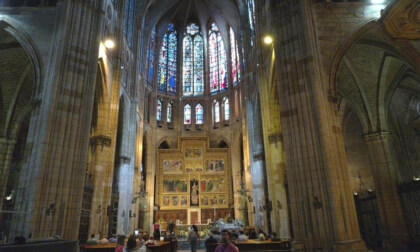 3D SPAIN León Catedral interior 01