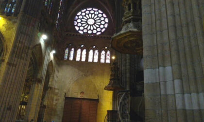 3D SPAIN León Catedral interior 05