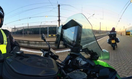 360° Moment – Boarding the Eurotunnel with the Bikes! 🚇🏍️